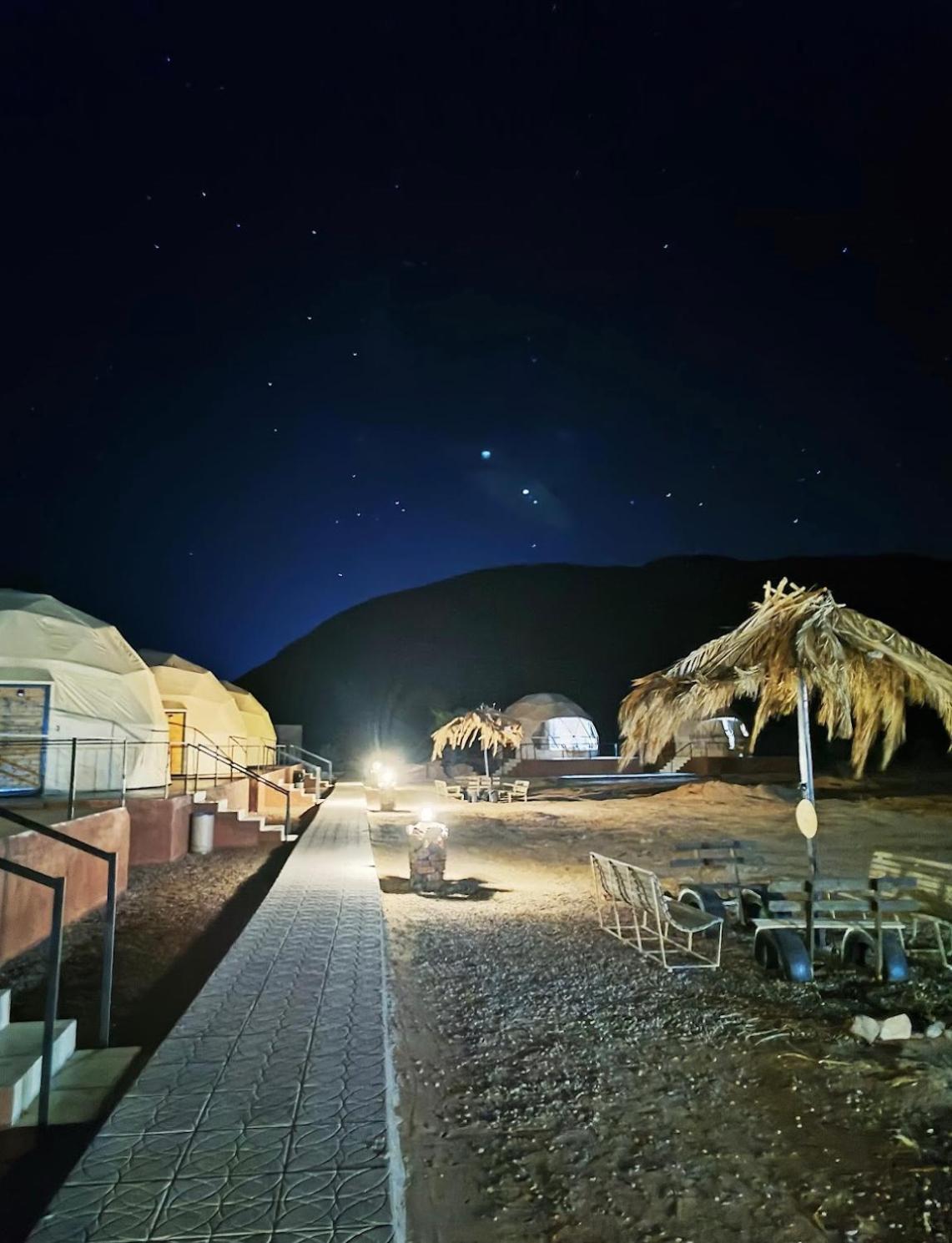 Adel Rum Camp Bubbles Ваді-Рам Екстер'єр фото